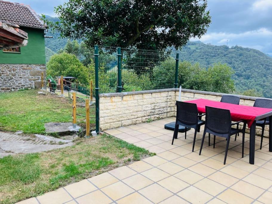 La So Casa -En El Corazon De Asturias Villa Armiello Екстериор снимка